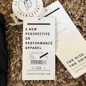 Vuori Lux Performance Tank in Classic Black